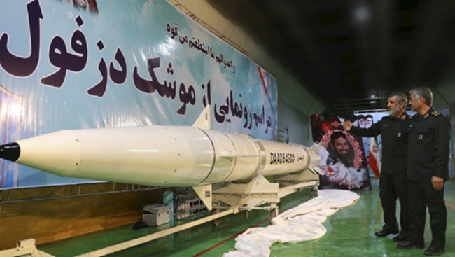 İran'ın da envanterinde farklı menzillerde balistik füzeler bulunuyor.